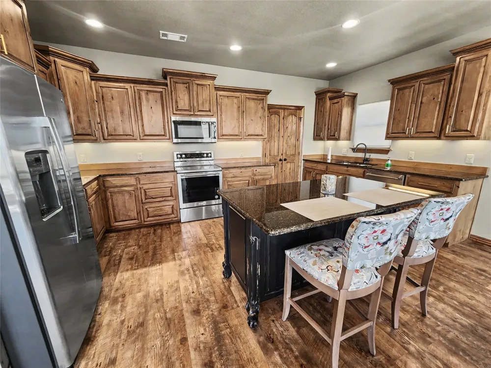 29498 S Timberline Drive Park Hill, OK 74451