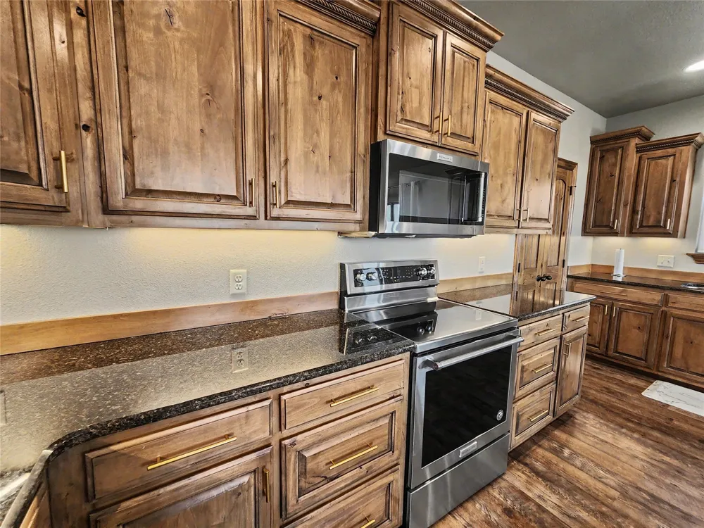 29498 S Timberline Drive Park Hill, OK 74451