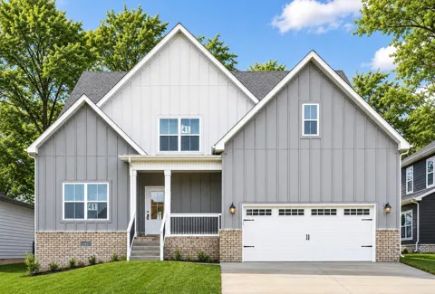 982 Alton Dr