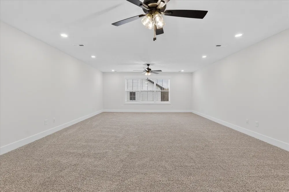982 Alton Dr Clarksville, TN 37043