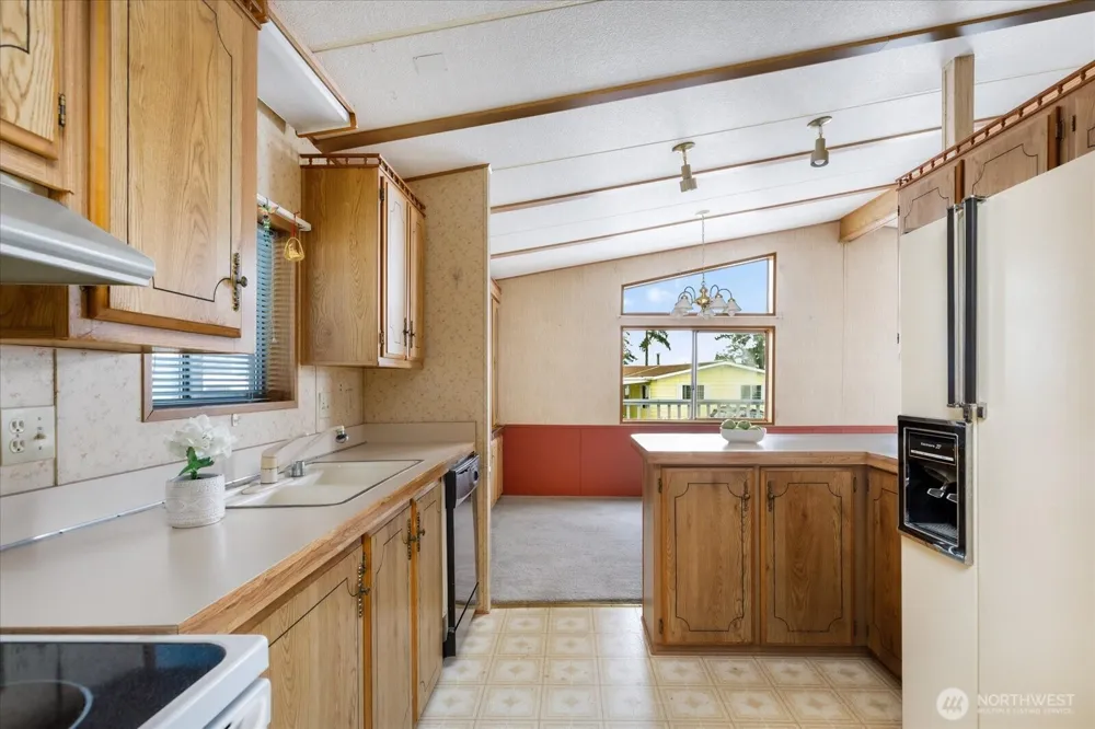 30901 State Route 20 #D5 Oak Harbor, WA 98277