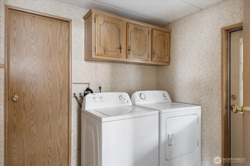 30901 State Route 20 #D5 Oak Harbor, WA 98277