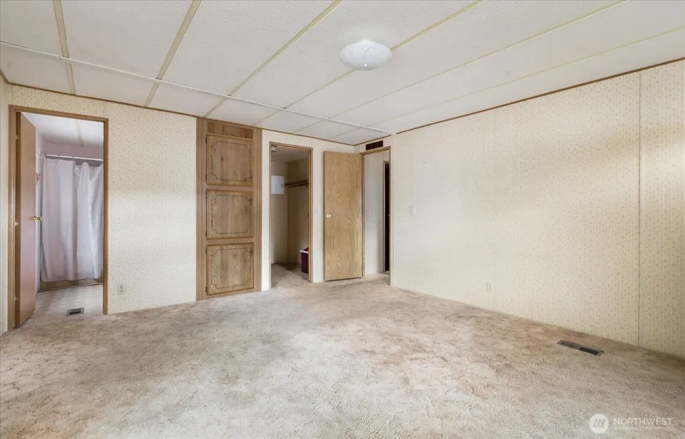 30901 State Route 20 #D5 Oak Harbor, WA 98277