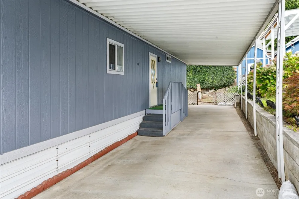 30901 State Route 20 #D5 Oak Harbor, WA 98277