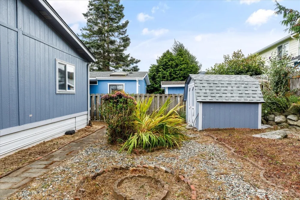 30901 State Route 20 #D5 Oak Harbor, WA 98277