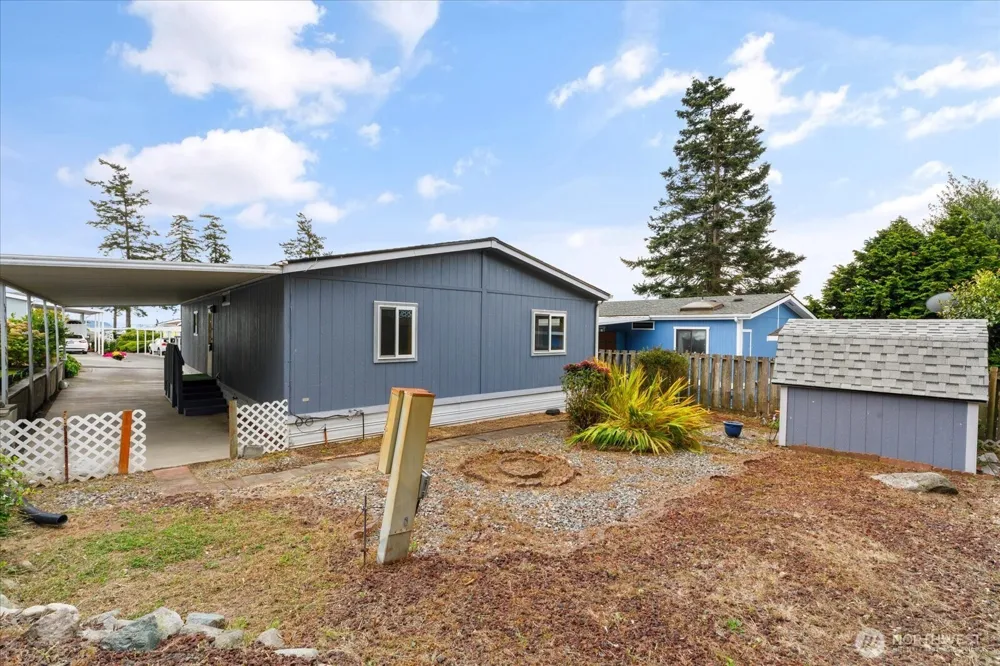 30901 State Route 20 #D5 Oak Harbor, WA 98277