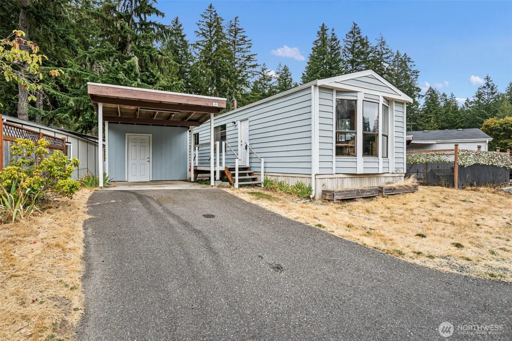 9111 66th Avenue NW Gig Harbor, WA 98332