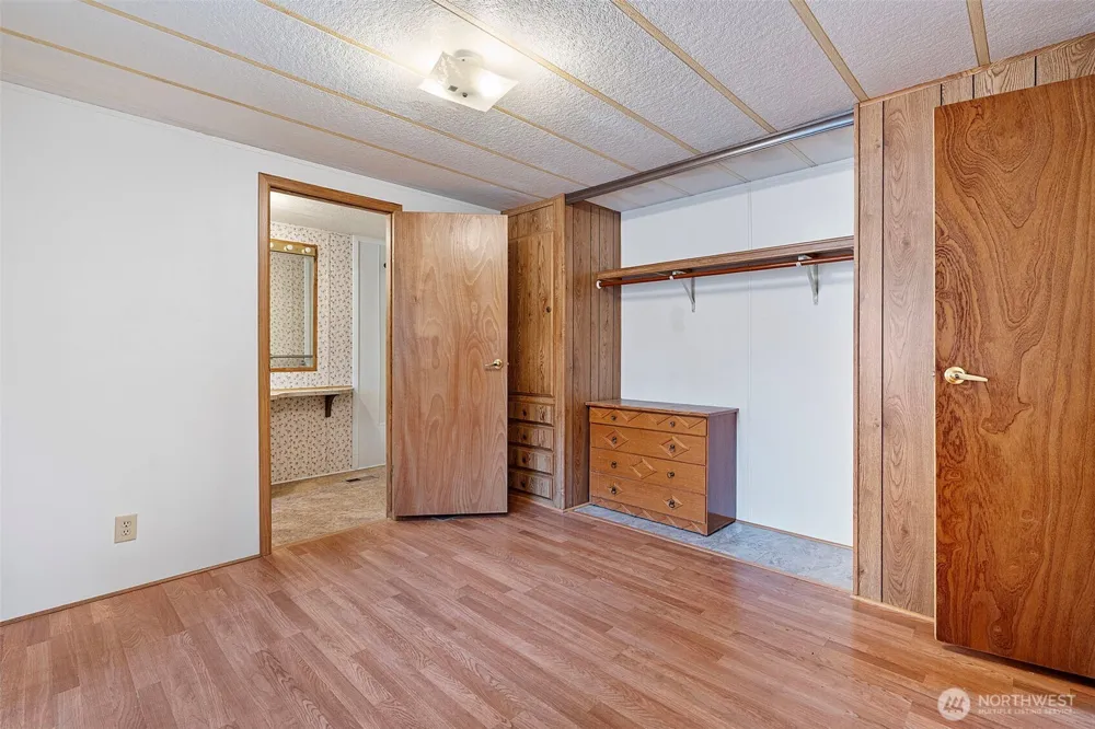 9111 66th Avenue NW Gig Harbor, WA 98332