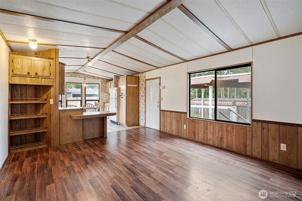 9111 66th Avenue NW Gig Harbor, WA 98332