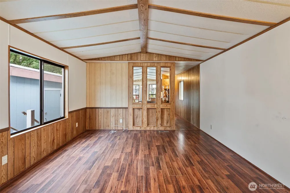 9111 66th Avenue NW Gig Harbor, WA 98332