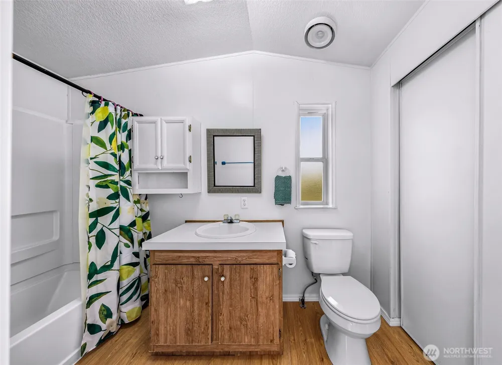 7435 Sunset Drive Blaine, WA 98230