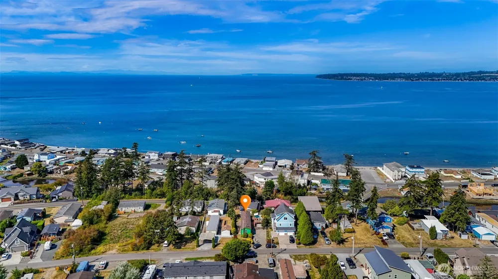 7435 Sunset Drive Blaine, WA 98230