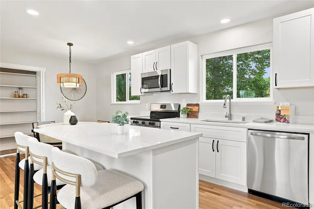 7110 W Iowa Avenue Lakewood, CO 80232