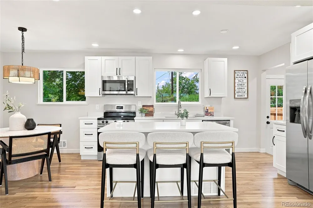 7110 W Iowa Avenue Lakewood, CO 80232