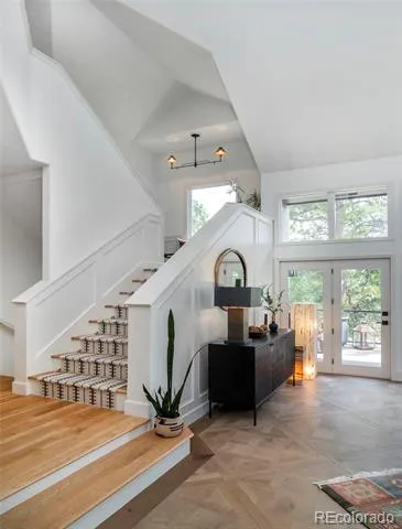 22184 Forest Hills Drive Golden, CO 80401