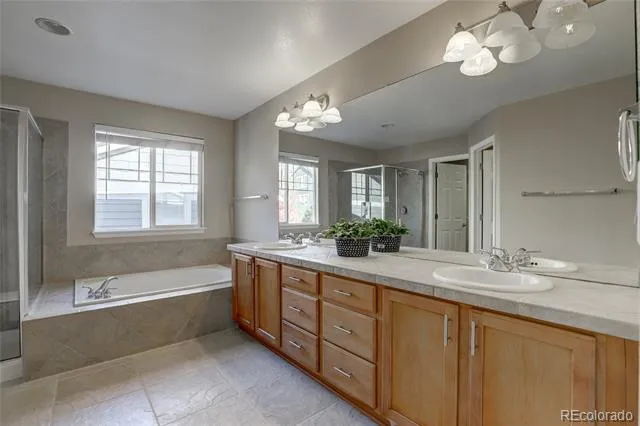 3242 Windridge Circle Highlands Ranch, CO 80126