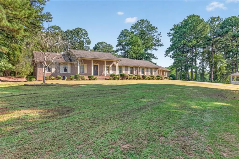 160 Apalachee Church Road Auburn, GA 30011