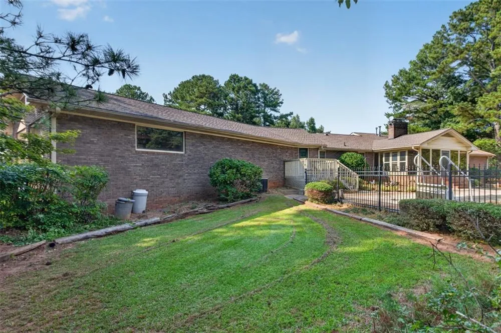 160 Apalachee Church Road Auburn, GA 30011
