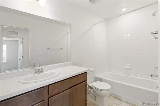 20474 E 57th Avenue Aurora, CO 80019