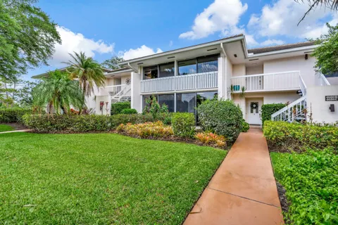 4680 SW Parkgate Boulevard #C