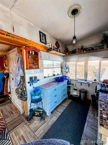 1725 35 1/10 ROAD De Beque, CO 81630