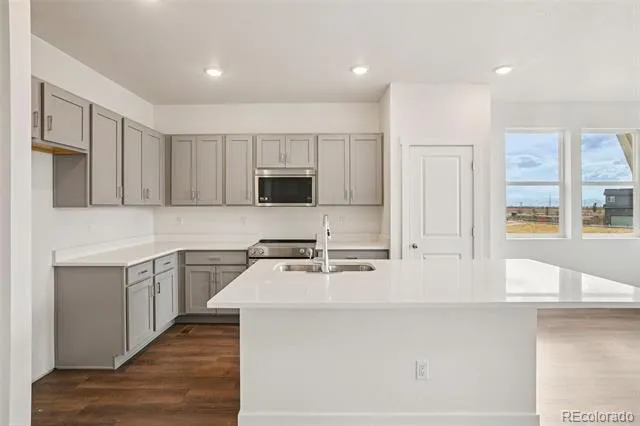24141 E 54th Place Aurora, CO 80019