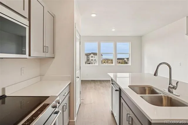 24141 E 54th Place Aurora, CO 80019