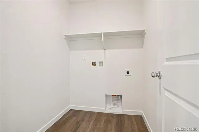 24141 E 54th Place Aurora, CO 80019