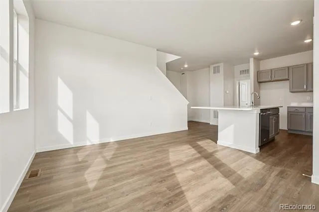 24141 E 54th Place Aurora, CO 80019
