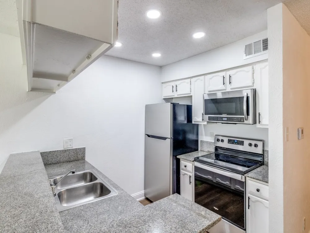 9524 Military Parkway Dallas, TX 75227