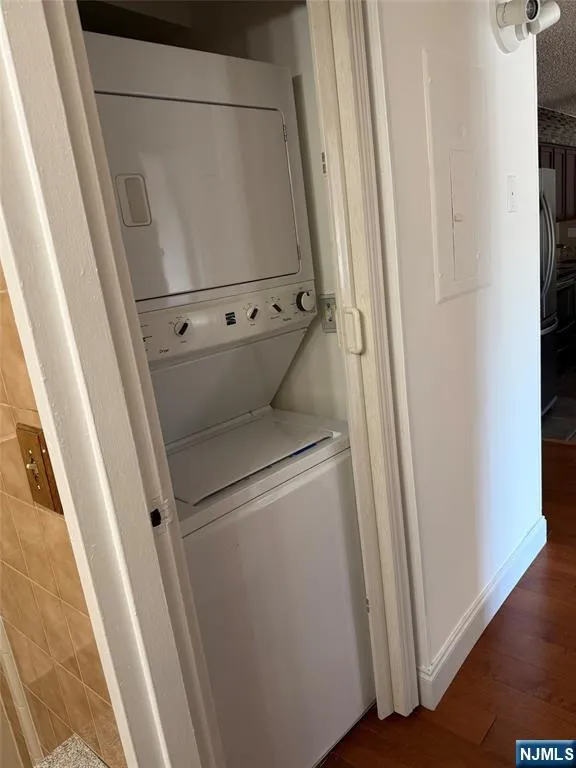 281 Park 2i Hackensack, NJ 07601