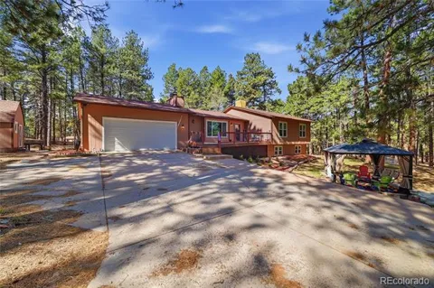 4724 Deer Trail