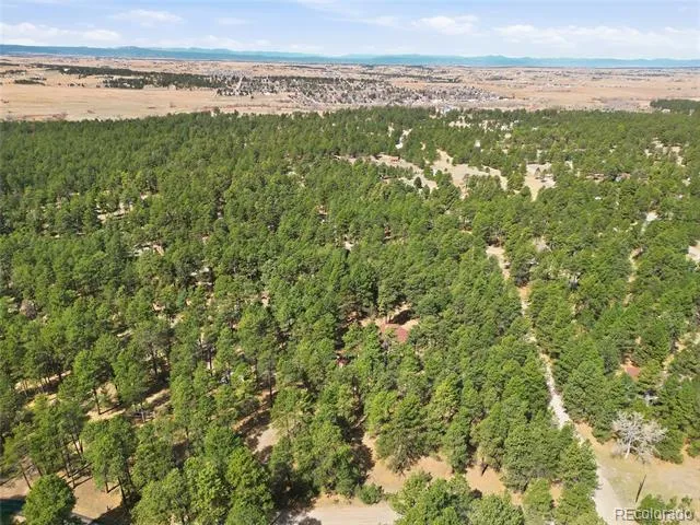 4724 Deer Trail Elizabeth, CO 80107