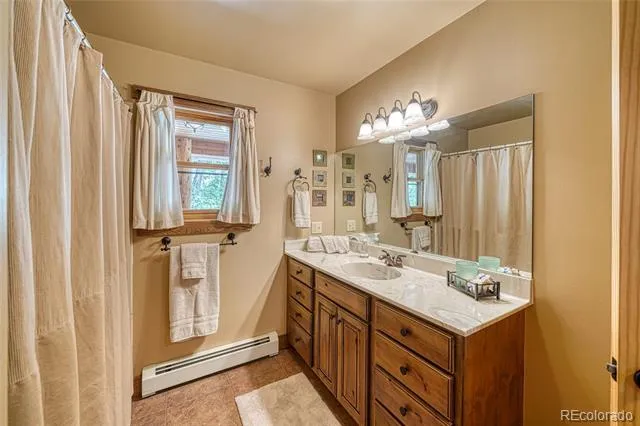 3270 Us-285 Salida, CO 81201