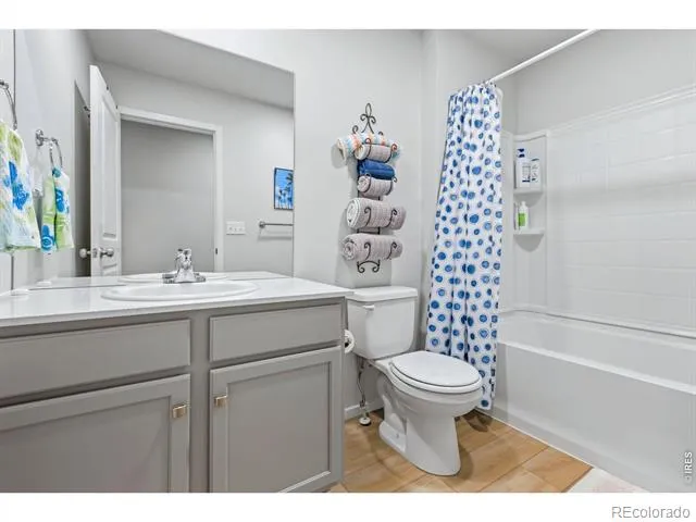 6609 4th St Rd #4 Greeley, CO 80634