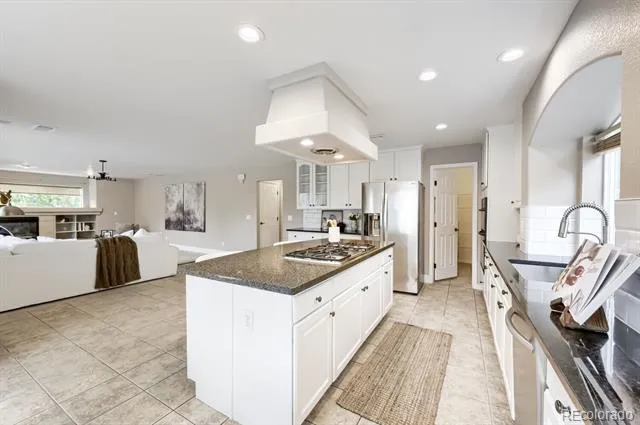 4703 Sunlight Lane Broomfield, CO 80023