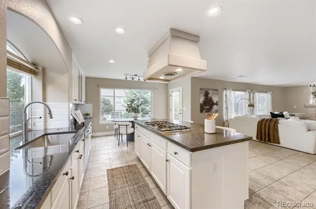 4703 Sunlight Lane Broomfield, CO 80023