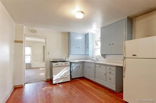 4985 Green Court Denver, CO 80221