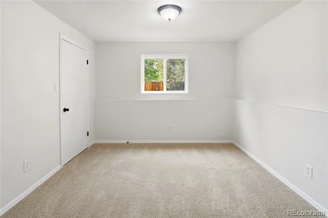 3227 S Hoyt Way Lakewood, CO 80227