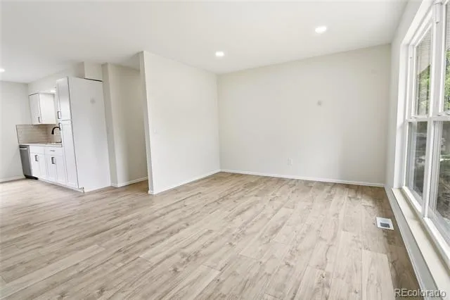 3227 S Hoyt Way Lakewood, CO 80227