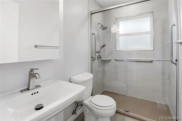 3227 S Hoyt Way Lakewood, CO 80227