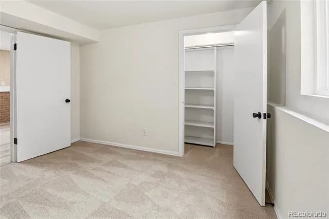 3227 S Hoyt Way Lakewood, CO 80227
