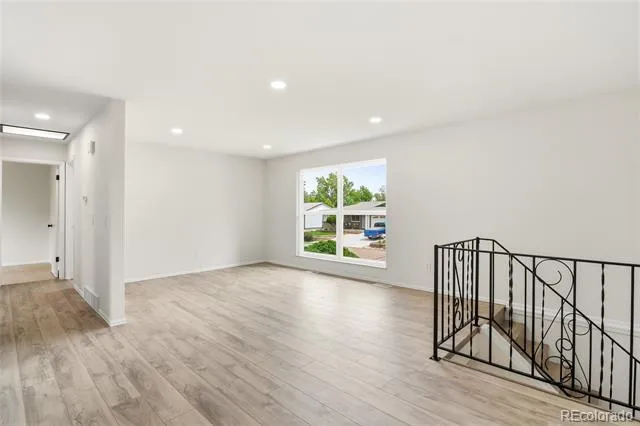 3227 S Hoyt Way Lakewood, CO 80227
