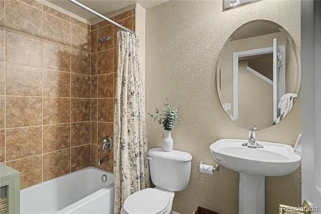 7001 Oasis Butte Drive Colorado Springs, CO 80923