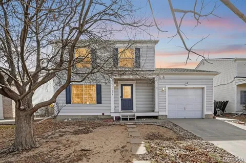 15852 E 48th Place