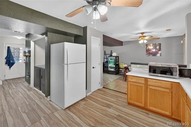 15852 E 48th Place Denver, CO 80239