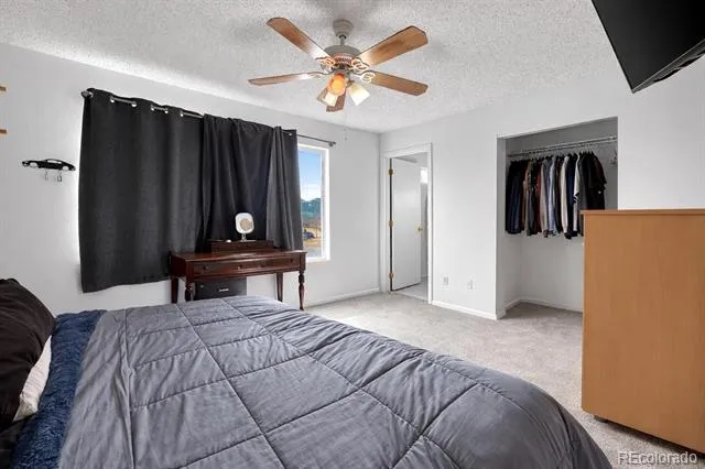 15852 E 48th Place Denver, CO 80239