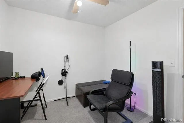 15852 E 48th Place Denver, CO 80239