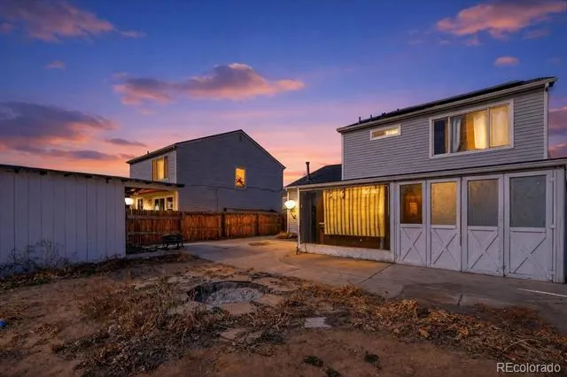 15852 E 48th Place Denver, CO 80239
