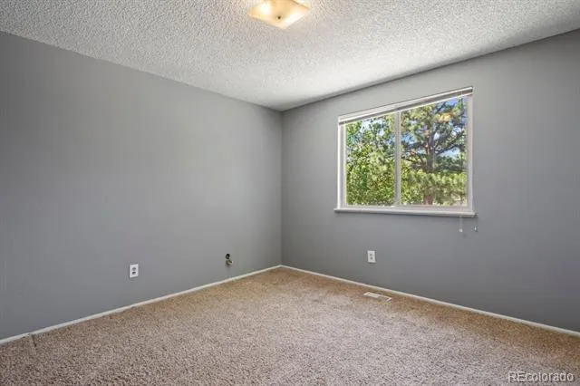 3347 S Laredo Court Aurora, CO 80013